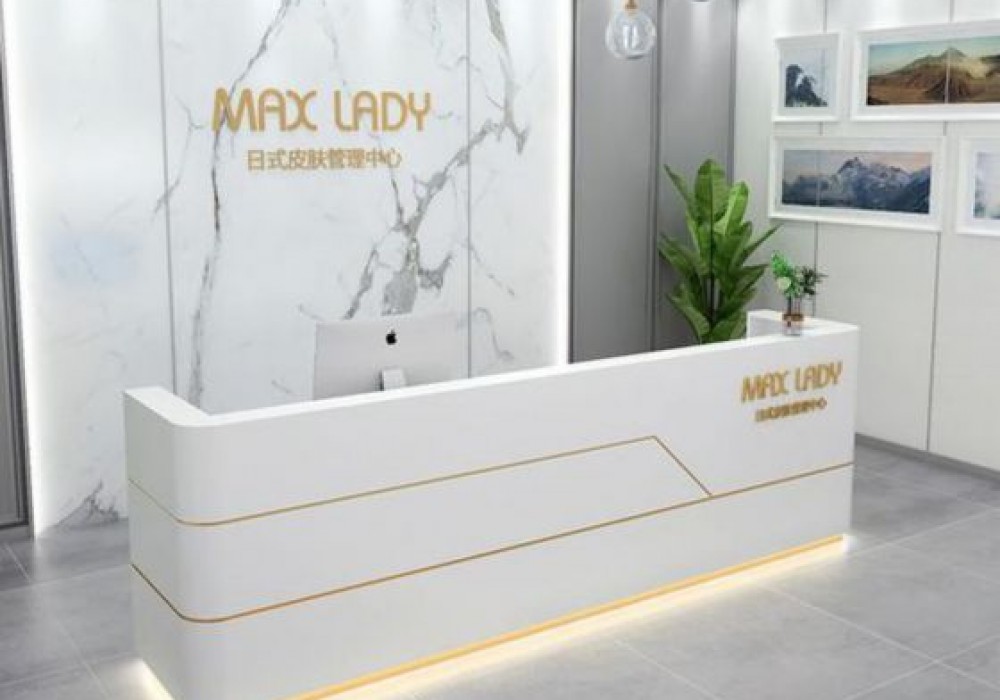 Mẫu bàn quầy 003